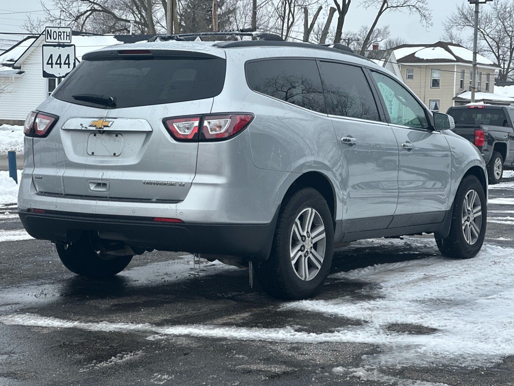 2015 Chevrolet Traverse Image 4