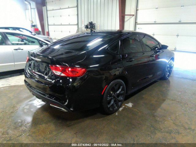 2015 Chrysler 200 Image 4