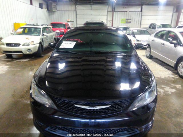 2015 Chrysler 200 Image 6
