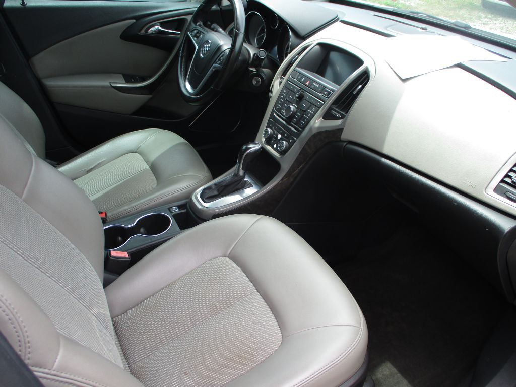 2014 Buick Verano Image 9