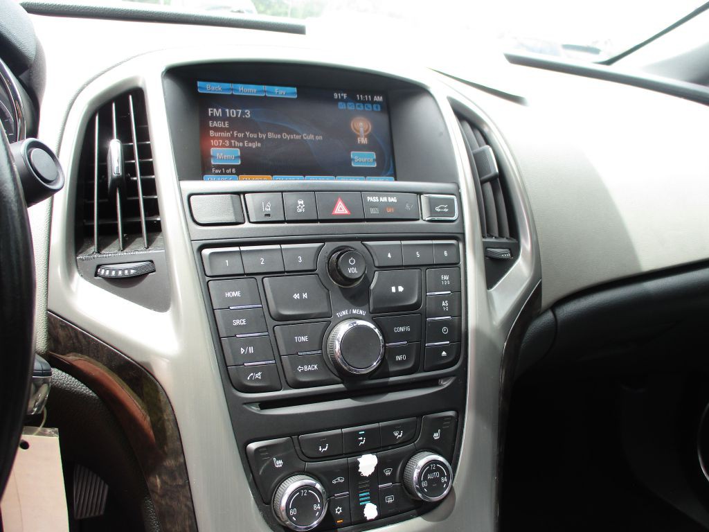 2014 Buick Verano Image 11