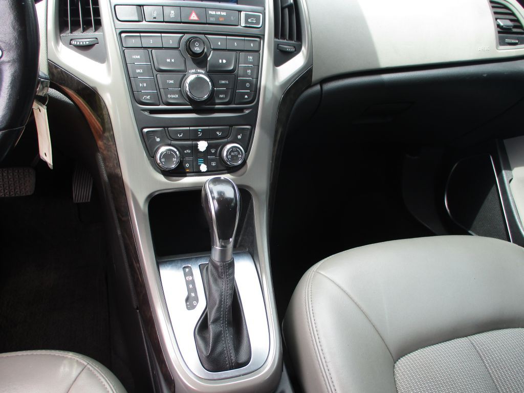 2014 Buick Verano Image 13
