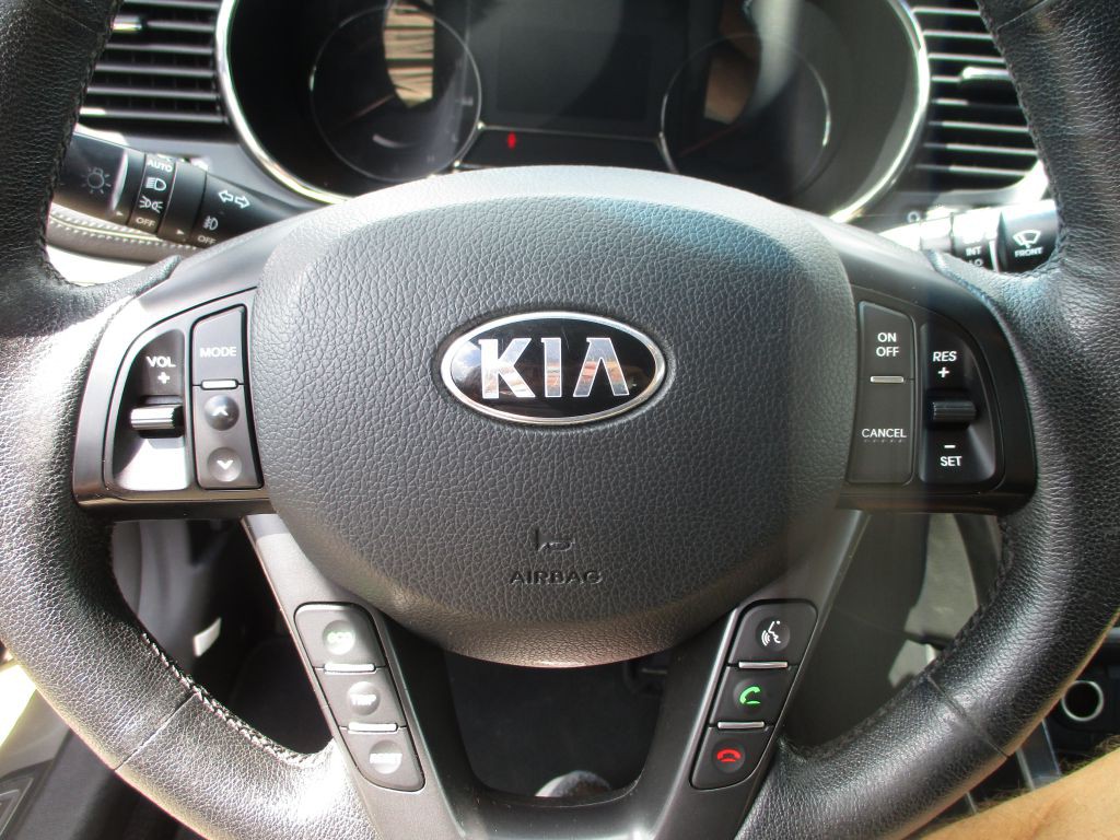 2012 Kia Optima Image 10