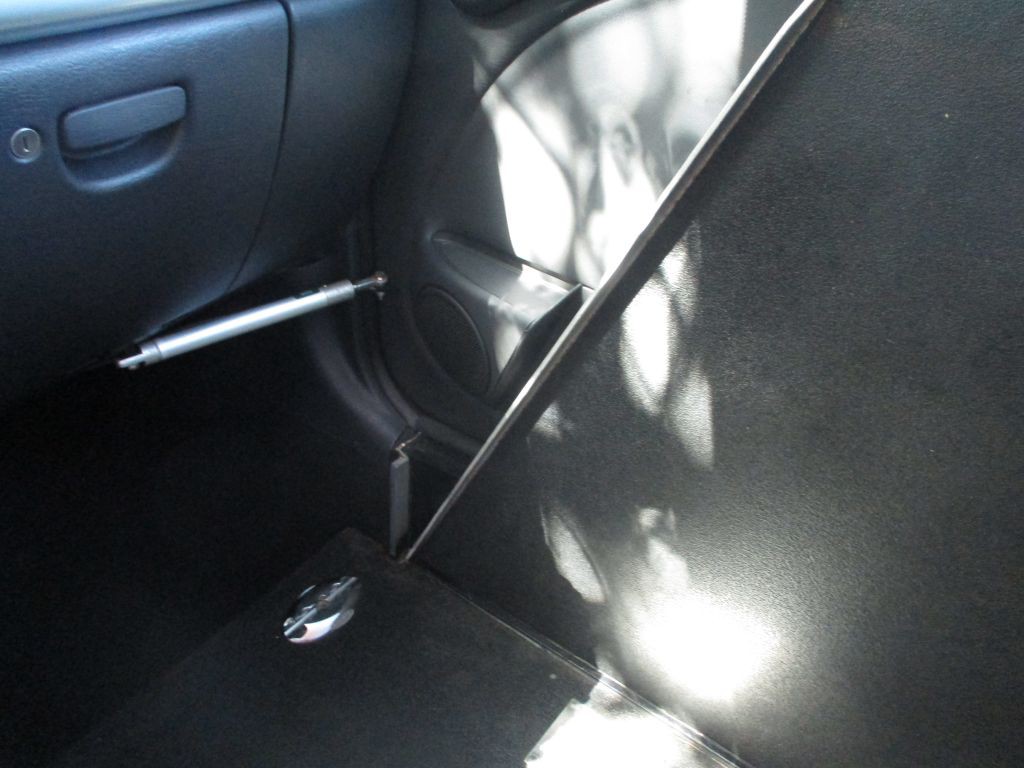 2005 Chrysler PT Cruiser Image 13