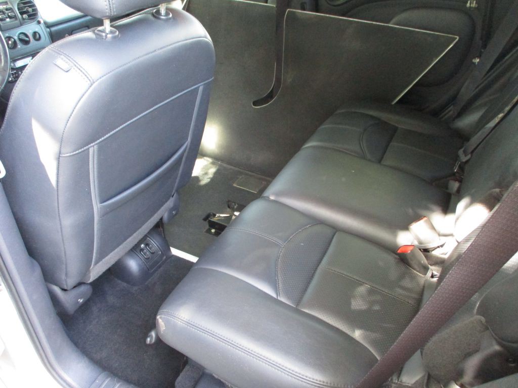 2005 Chrysler PT Cruiser Image 15