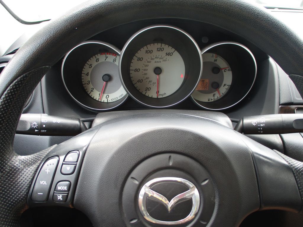 2007 Mazda Mazda3 Image 10