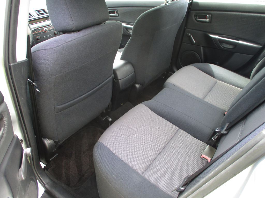 2007 Mazda Mazda3 Image 13