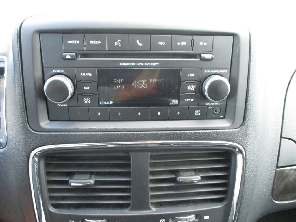 2013 Dodge Grand Caravan Image 12