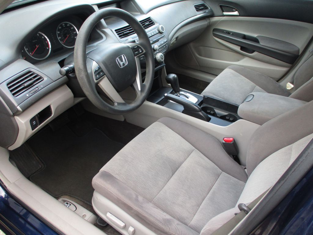 2008 Honda Accord Image 7