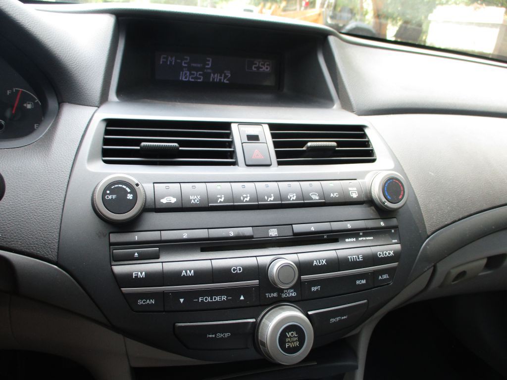 2008 Honda Accord Image 12