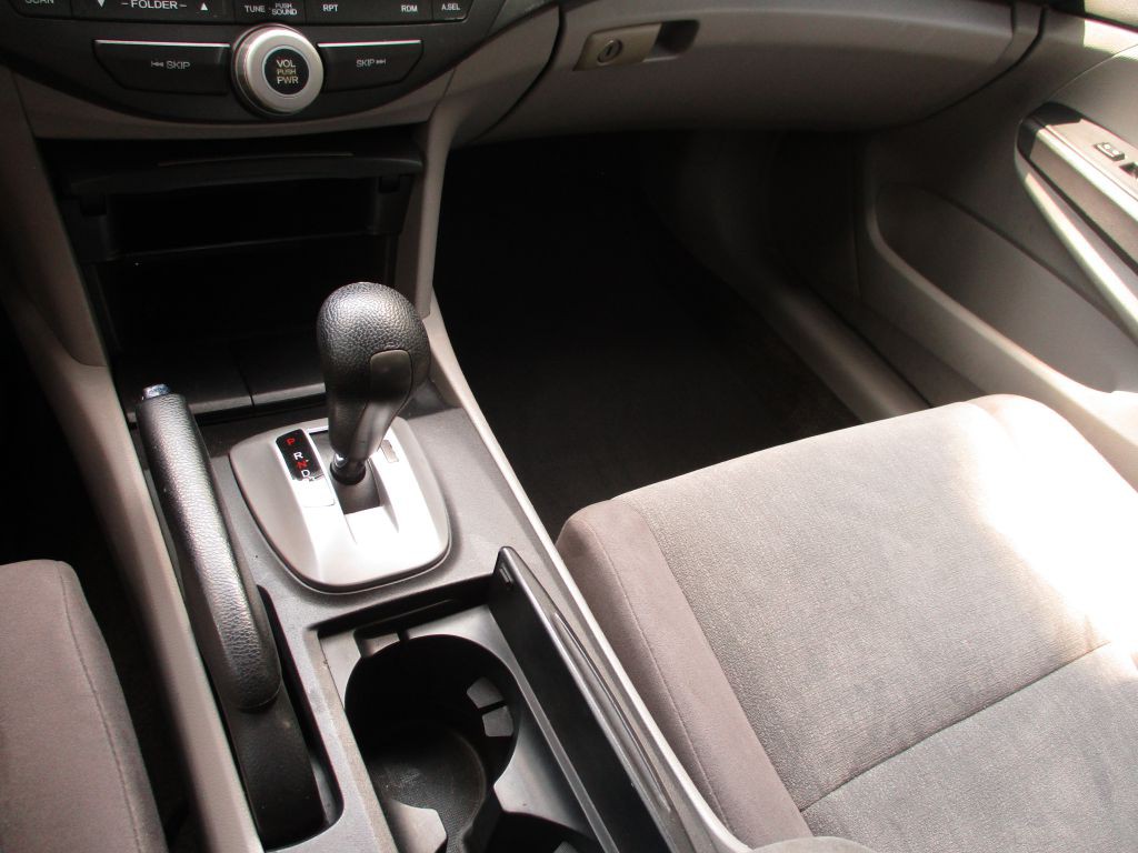2008 Honda Accord Image 13