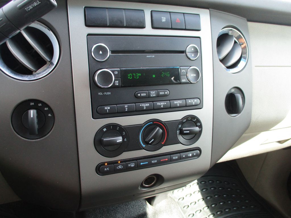 2013 Ford Expedition Image 9