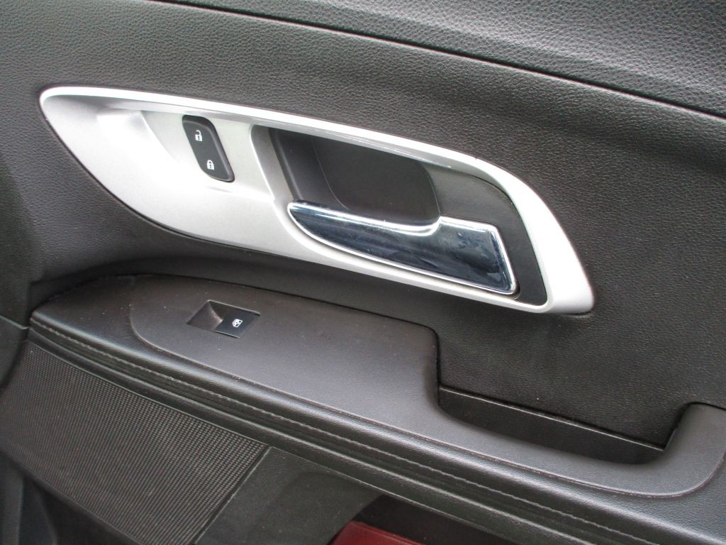 2015 Chevrolet Equinox Image 16