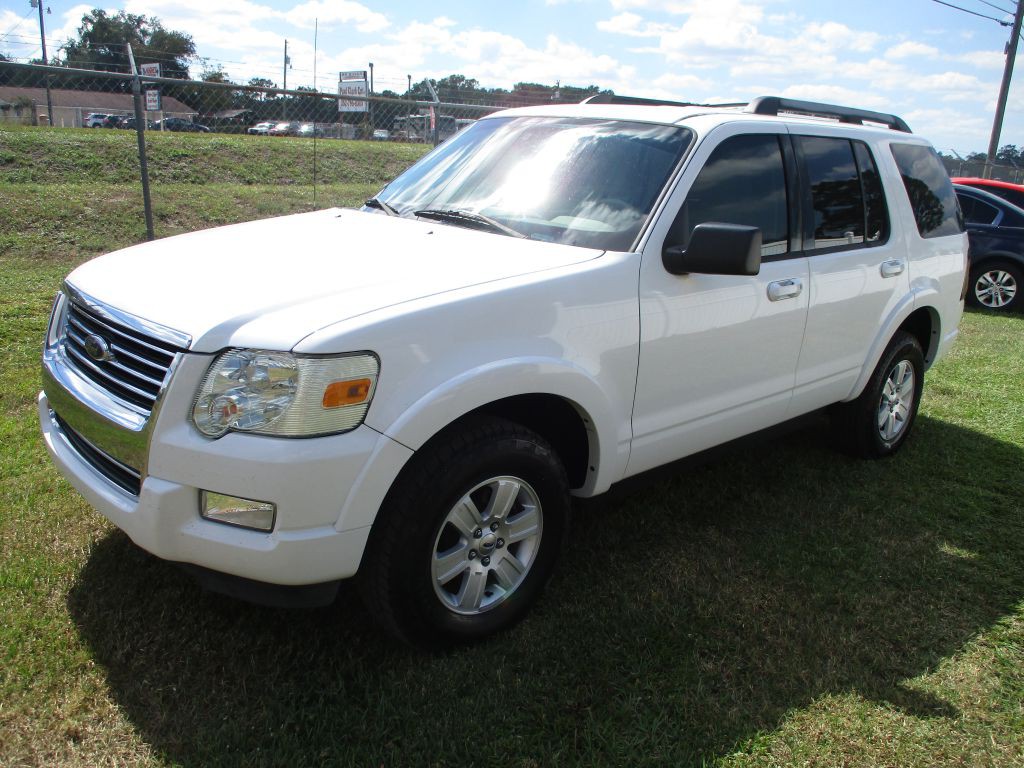 2010 Ford Explorer Image 3