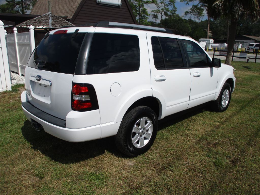 2010 Ford Explorer Image 6