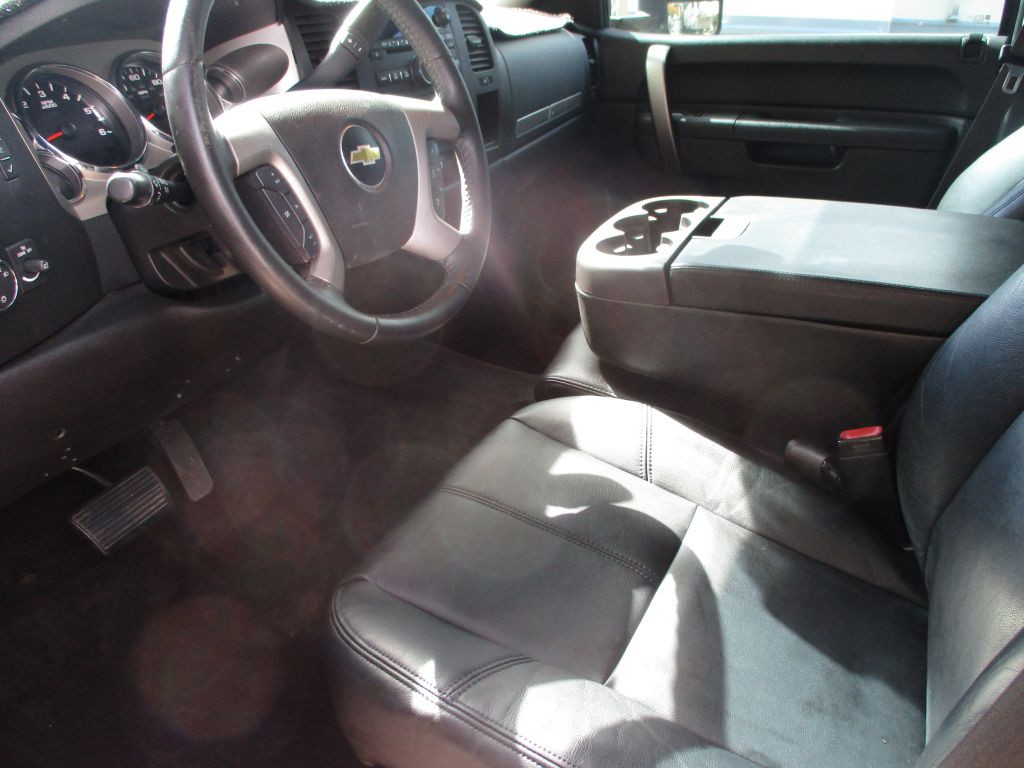 2013 Chevrolet Silverado 1500 Image 8