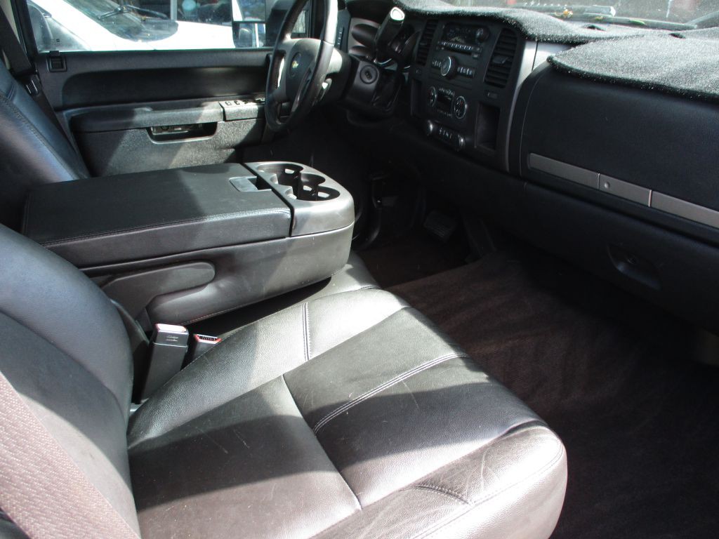 2013 Chevrolet Silverado 1500 Image 9