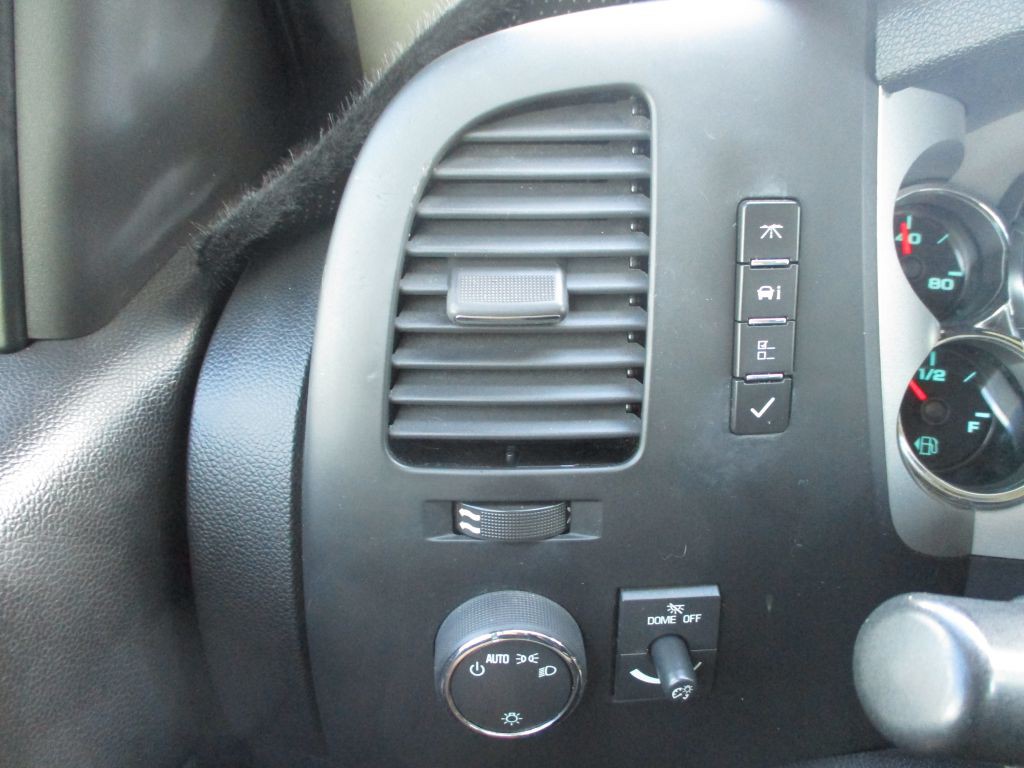 2013 Chevrolet Silverado 1500 Image 12