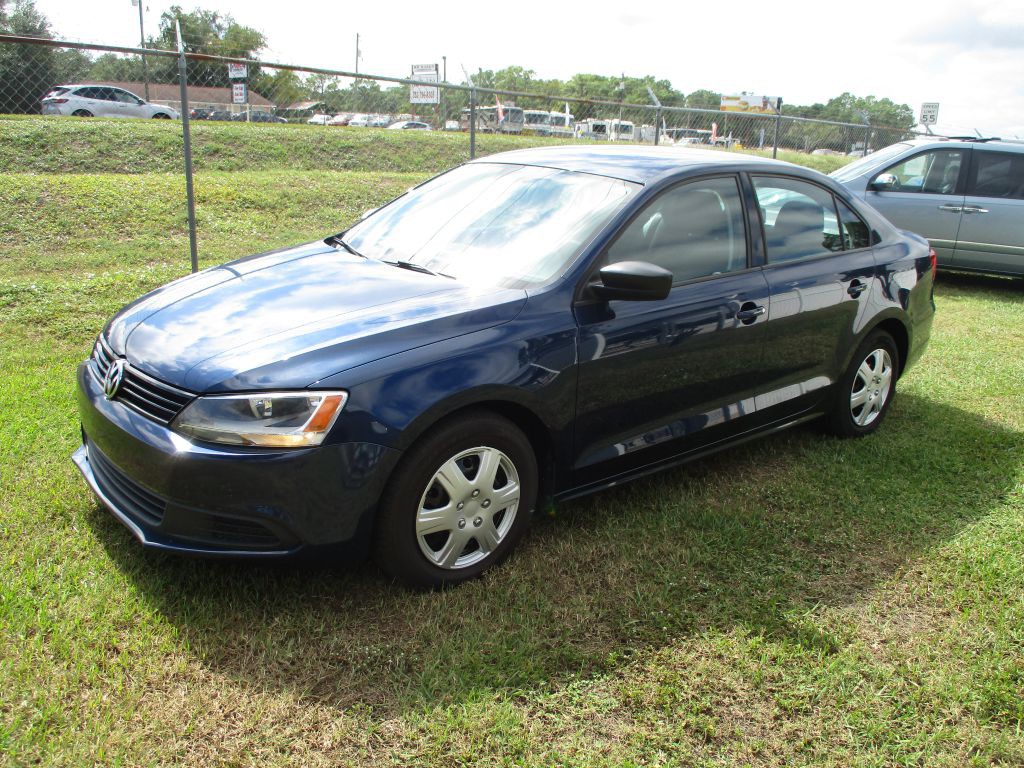 2013 Volkswagen Jetta Image 3