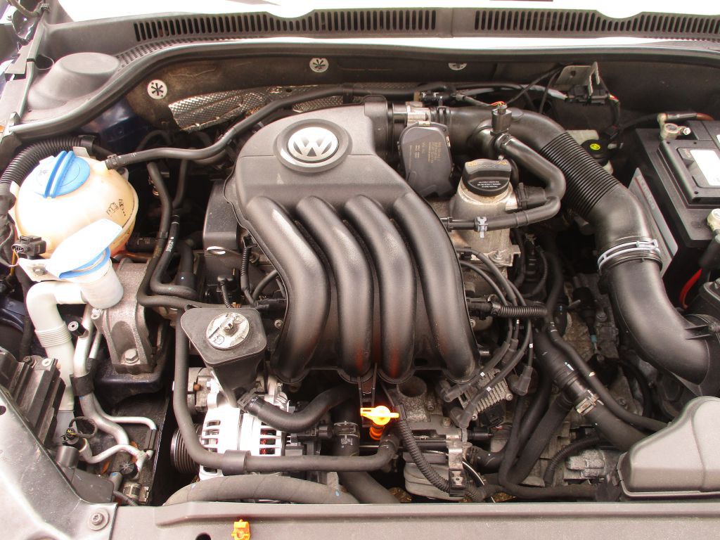 2013 Volkswagen Jetta Image 15