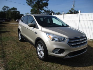 Image for 2017 Ford Escape SE ID: 7044803