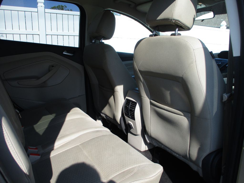 2017 Ford Escape Image 12