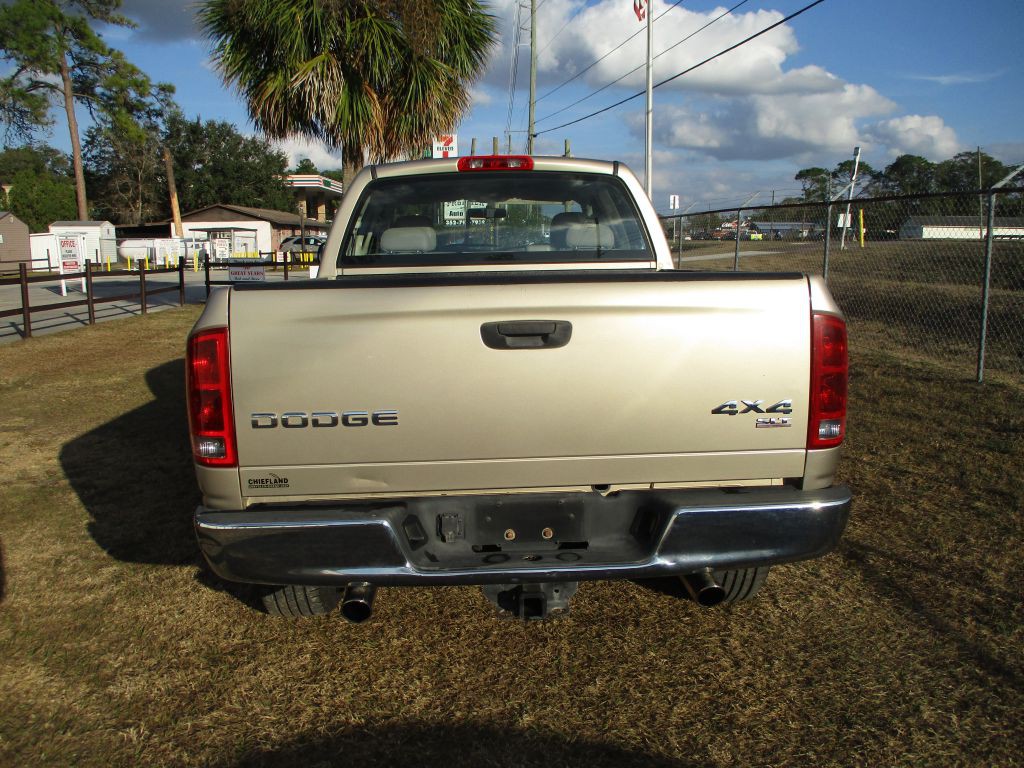 2004 Dodge Ram 1500 Image 4