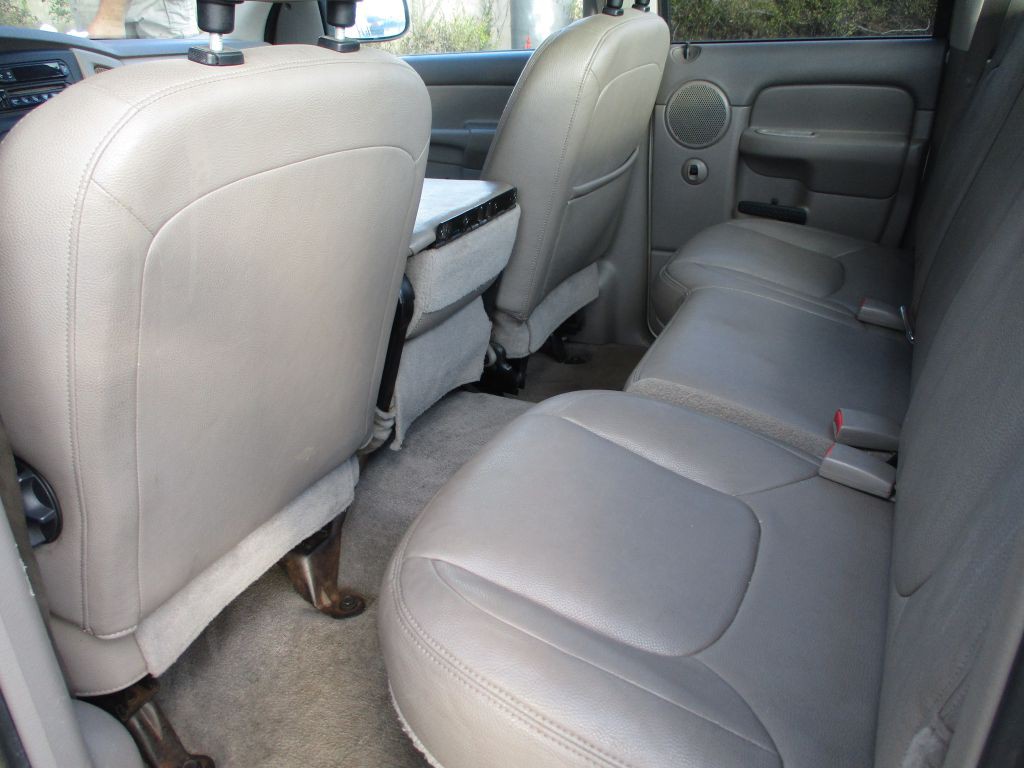 2004 Dodge Ram 1500 Image 16