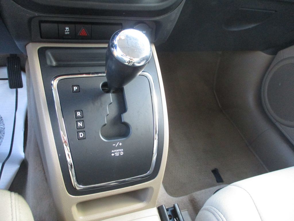 2012 Jeep Patriot Image 12