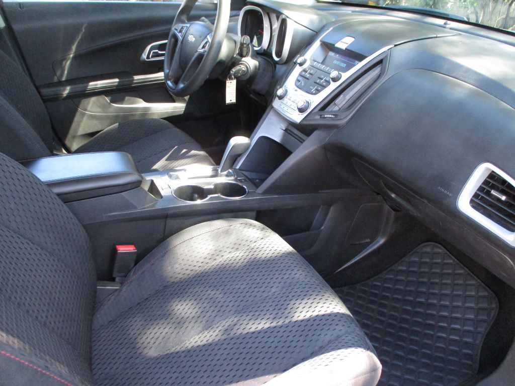 2015 Chevrolet Equinox Image 10