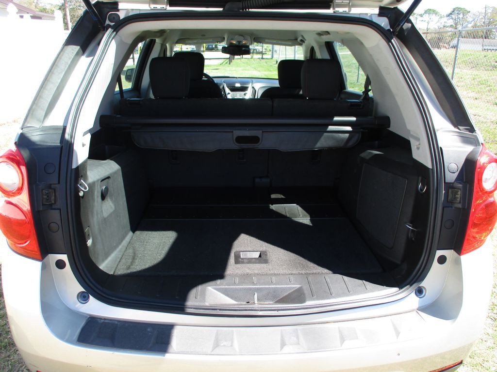 2015 Chevrolet Equinox Image 17