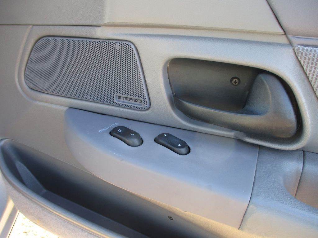 1995 Ford Taurus Image 13