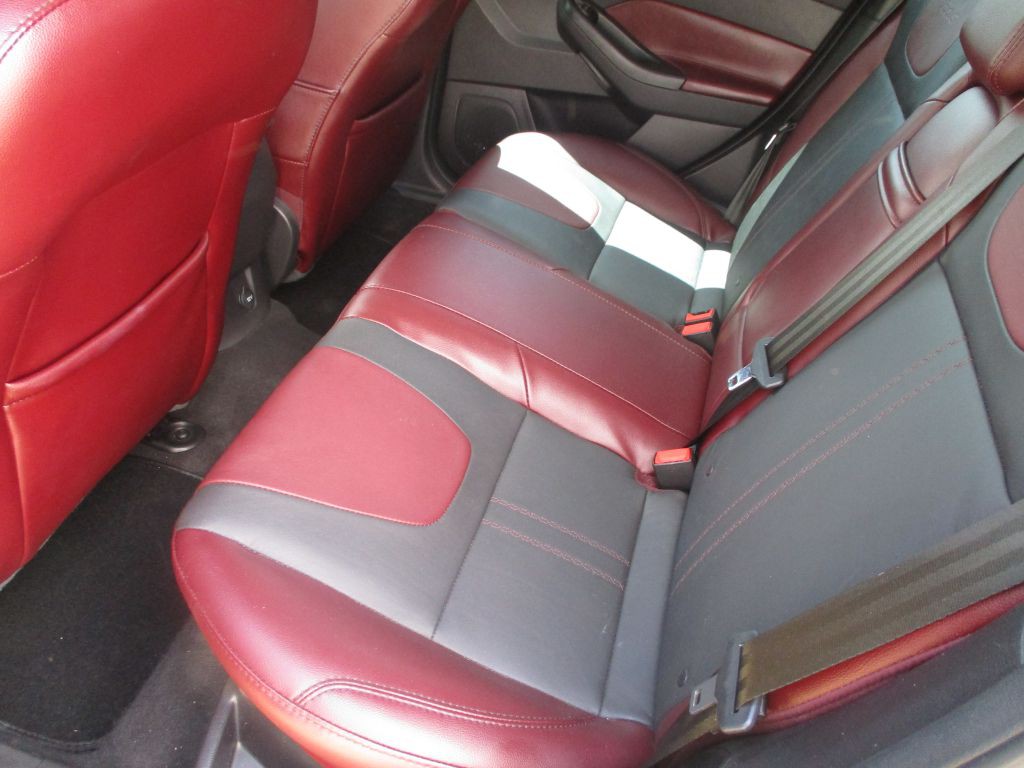 2014 Ford Focus Image 13