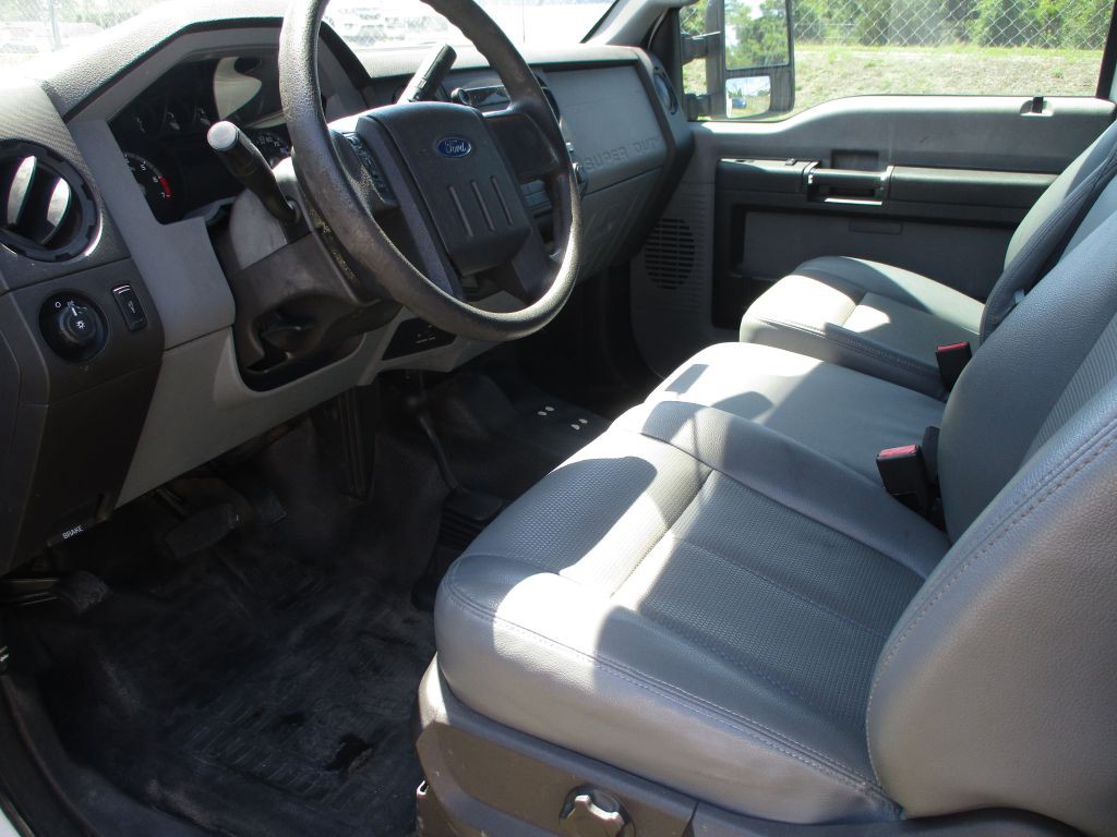 2015 Ford F-350 Image 10