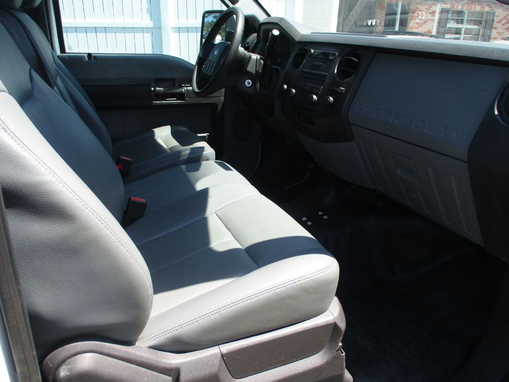 2015 Ford F-350 Image 24