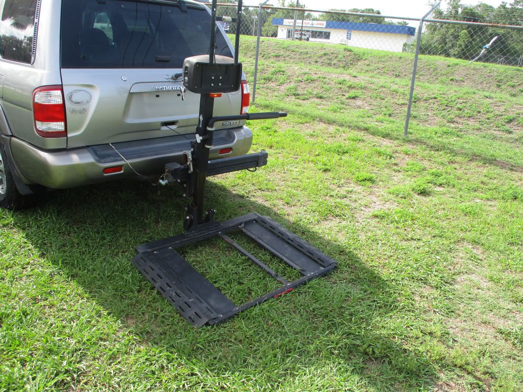 2001 Nissan Pathfinder Image 6