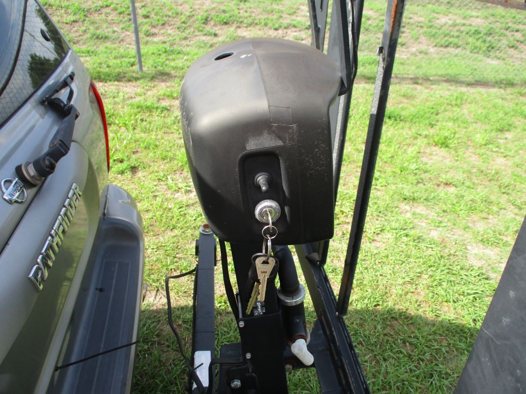 2001 Nissan Pathfinder Image 10