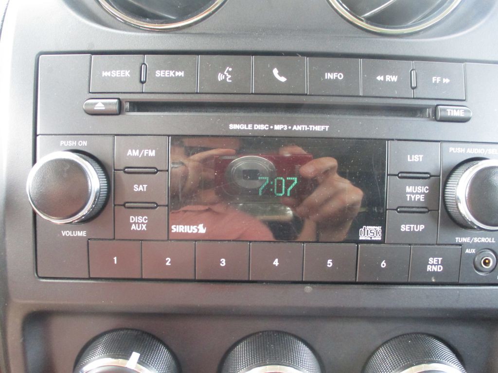 2017 Jeep Patriot Image 10