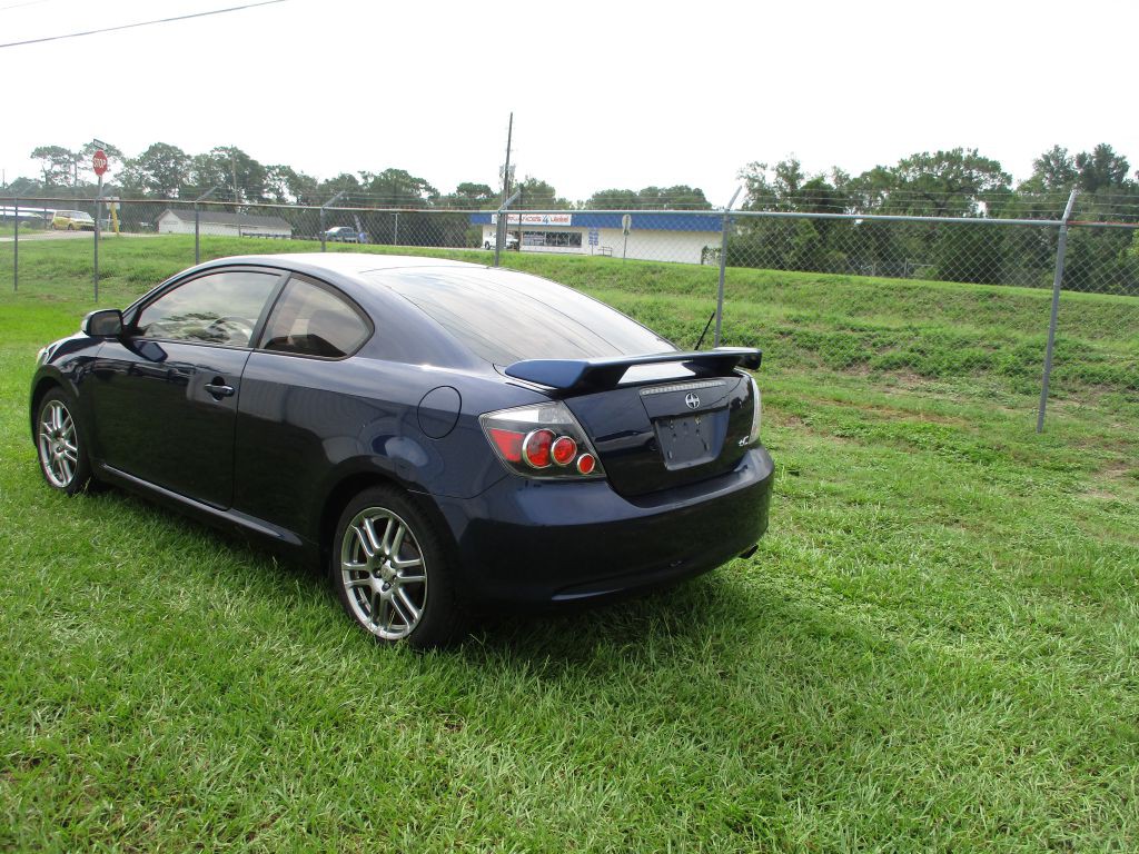 2010 Scion tC Image 4