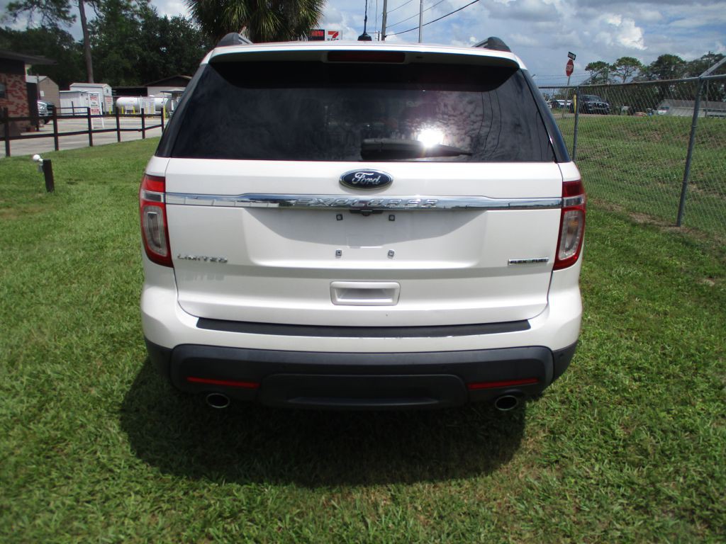 2013 Ford Explorer Image 4