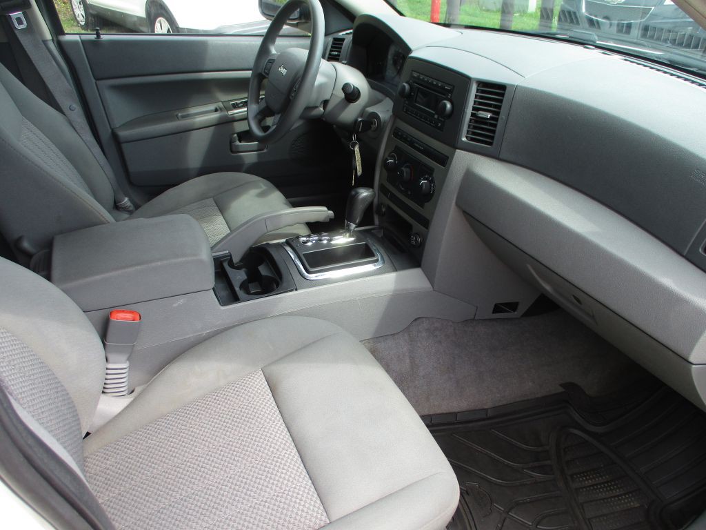 2006 Jeep Grand Cherokee Image 7