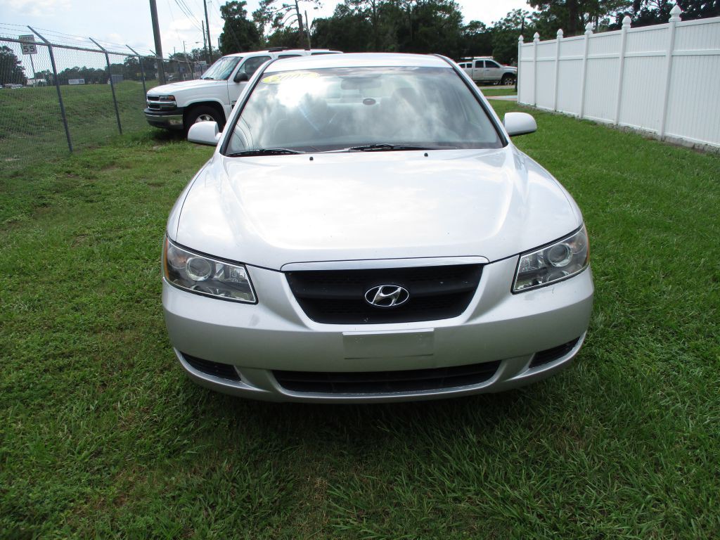 2007 Hyundai Sonata Image 2