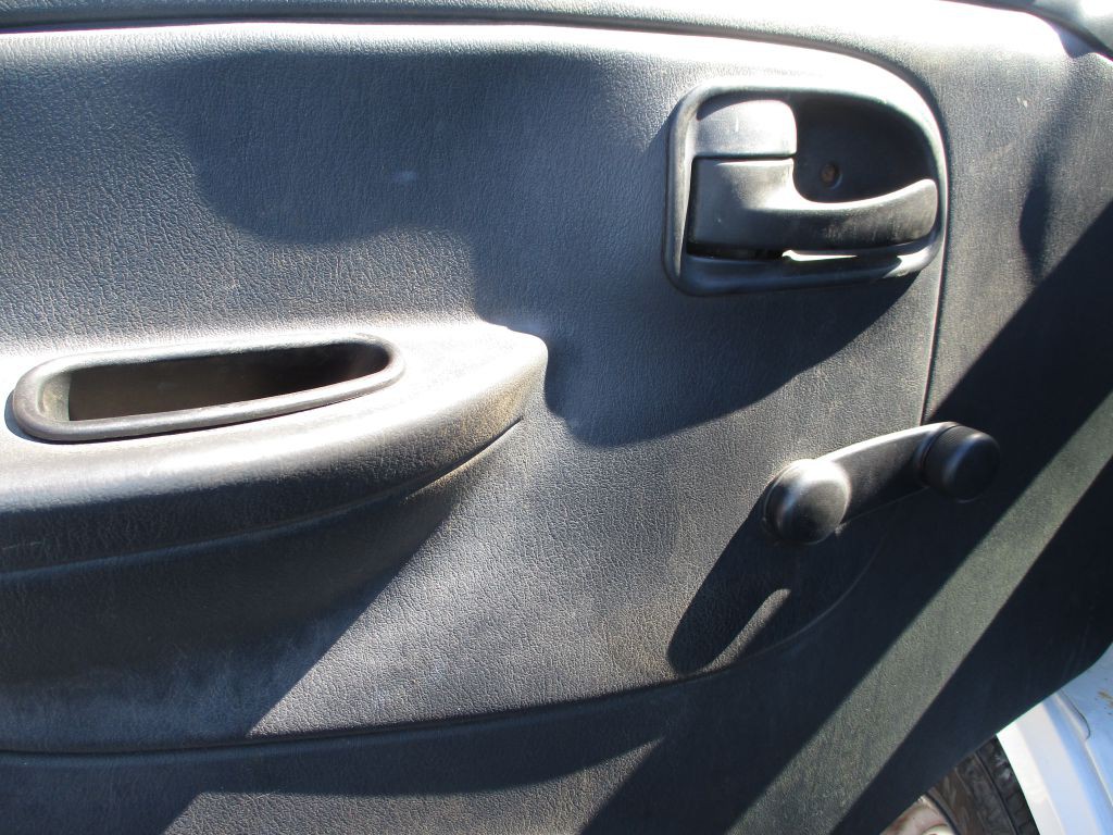 2002 Dodge Ram Van Image 9