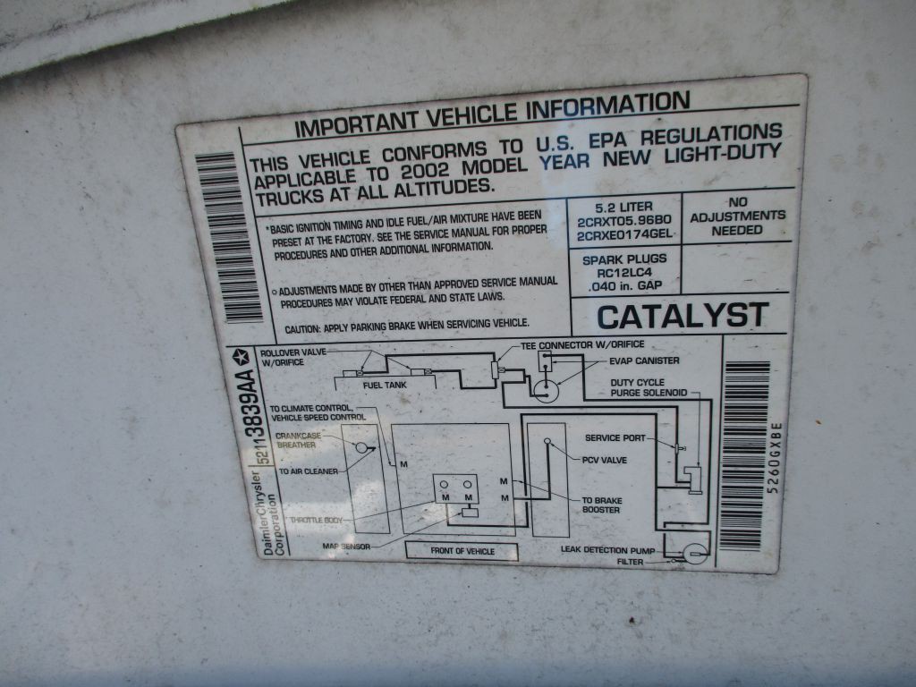 2002 Dodge Ram Van Image 11