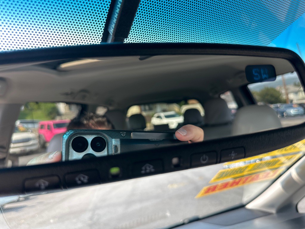 2015 Toyota Sienna Image 66