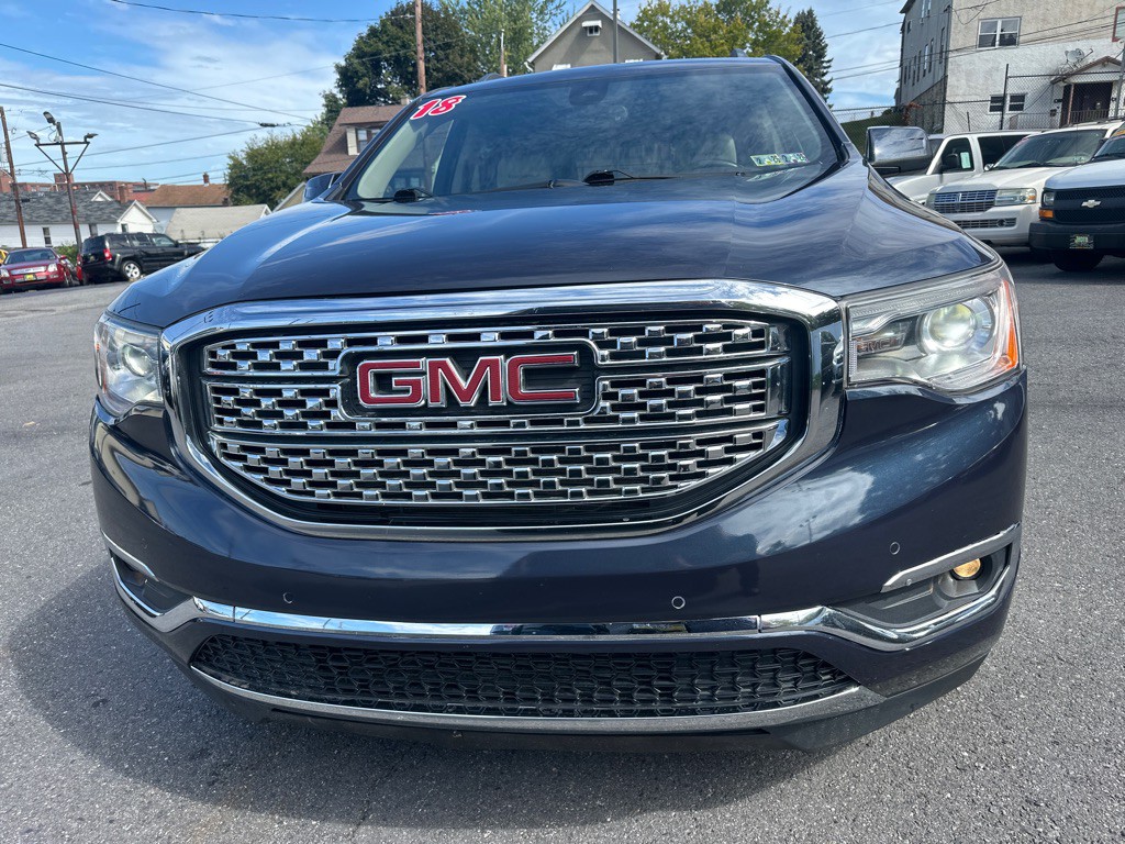 2018 GMC Acadia Image 3