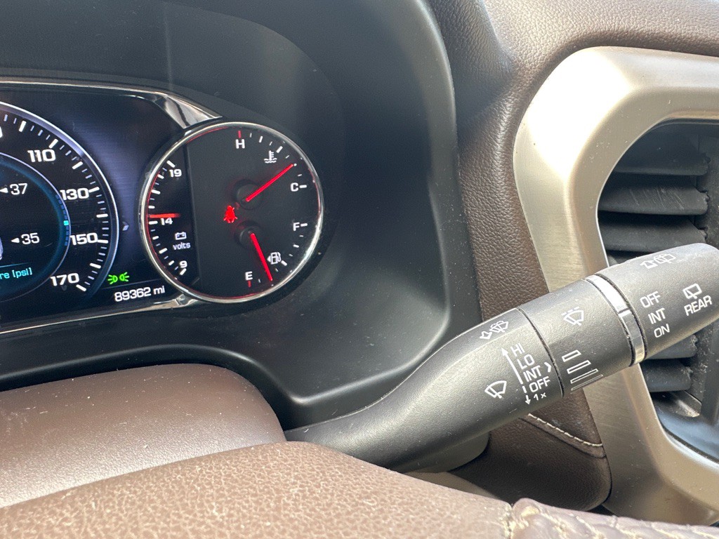2018 GMC Acadia Image 39