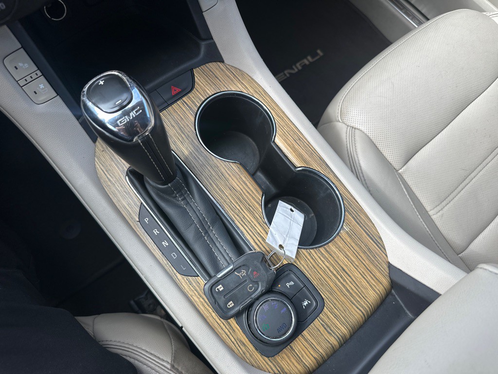 2018 GMC Acadia Image 51