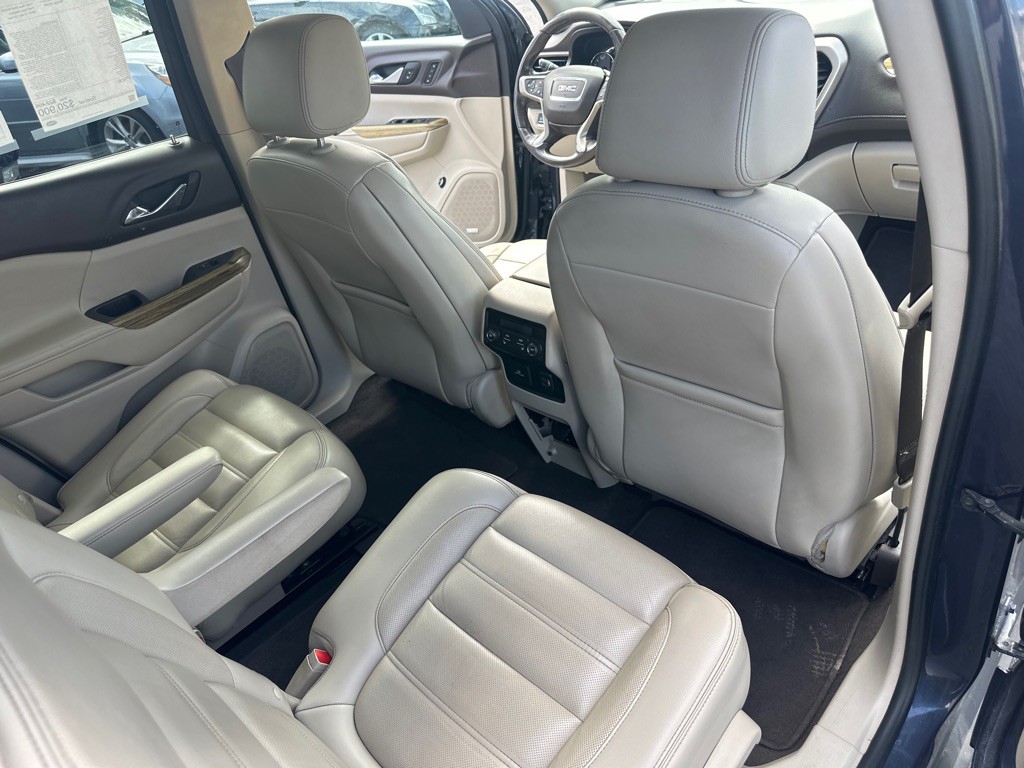 2018 GMC Acadia Image 59