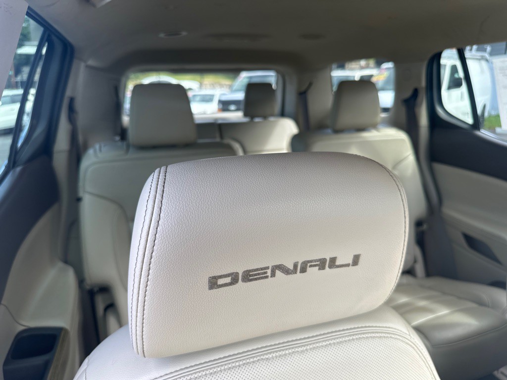 2018 GMC Acadia Image 64